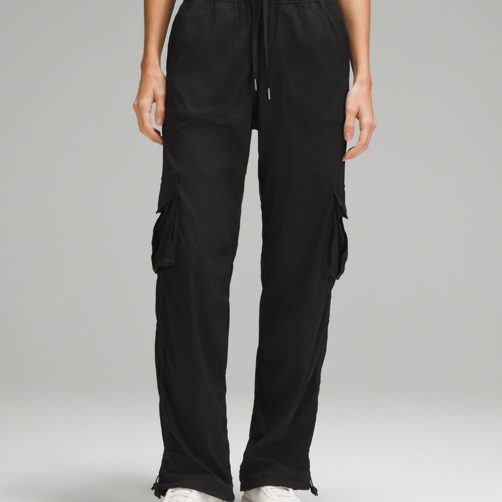 Lululemon Women's Black Cargo Pants
